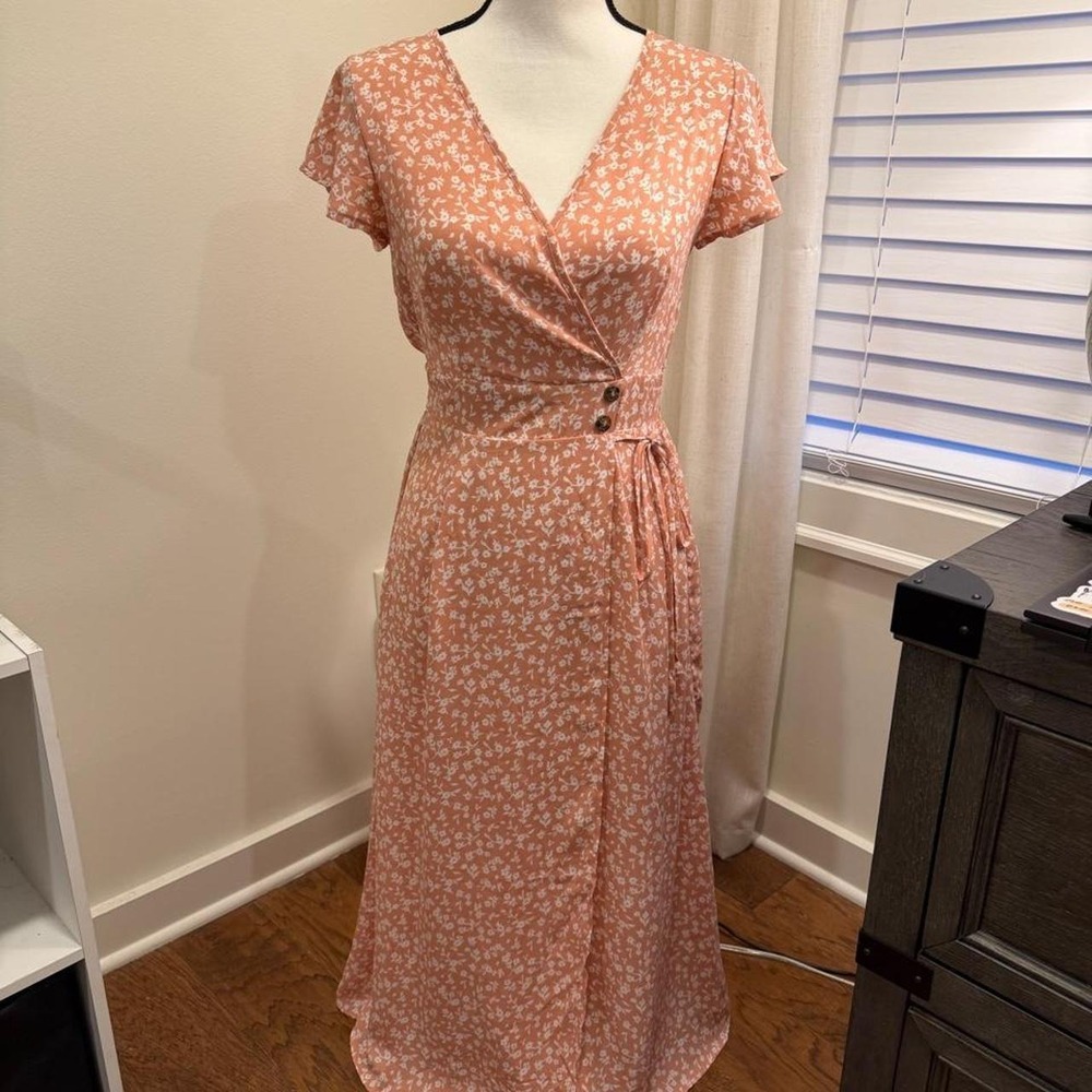 Sienna Sky Peach Floral Ditsy Wrap Maxi Dress Short Sleeve XS
